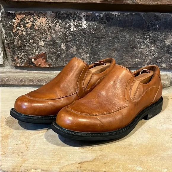 Red Wing Shoes | Shoes | Red Wing Shoes Brown Leather Slip  display picture 3